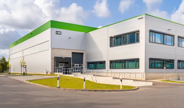 Lebensmittelhersteller siedelt sich im MLP Business Park Berlin an