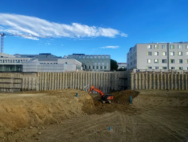 Aus Erdaushub wird neuer Ziegel