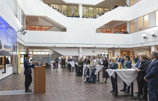 Spatenstich für die neue Ballspielhalle der HTL Hollabrunn