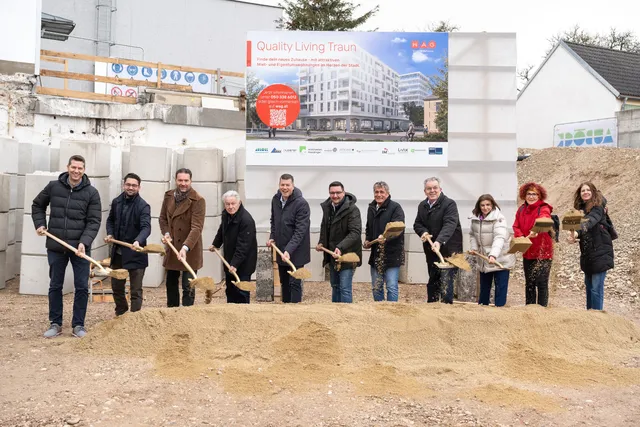 Spatenstich für Quality Living Traun