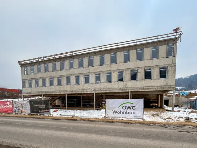 Gleichenfeier für Büro- und Gesundheitszentrum in Stattegg