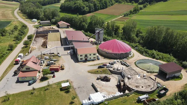 Technischer Kohlenstoff: STRABAG baut Portfolio für nachhaltige Baustoffe aus