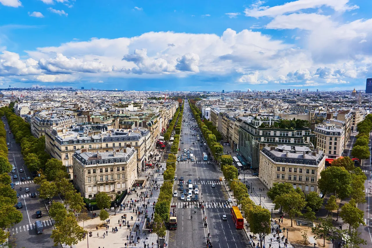 Champs-Élysées