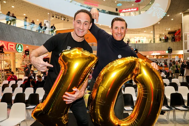 WIEN MITTE The Mall: Ein Comedy-Ständchen von Gernot Kulis zum 10. Geburtstag