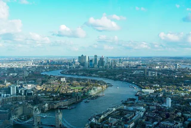 Union Investment kauft Bürotower in London