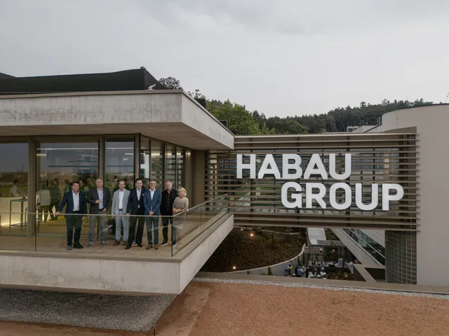 Fit für die Zukunft: Neueröffnung der HABAU GROUP Konzernzentrale HAB1 in Perg