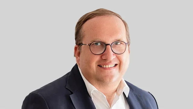 Christoph Urbanek startet mit Urbanek Law und Urbanek Finance durch