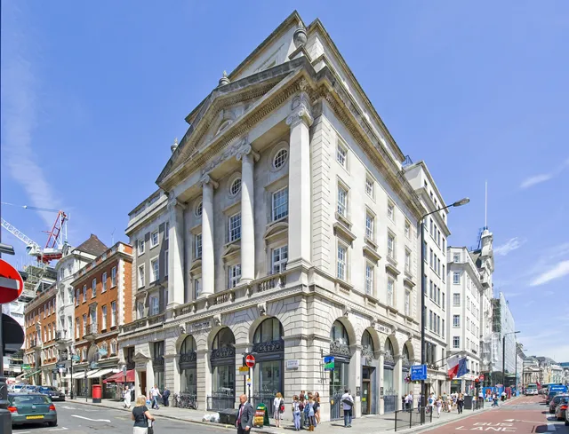 Art-Invest Real Estate erwirbt Sackville House in London