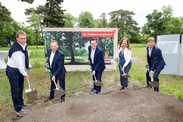 Spatenstich für den neuen Stadtpark Atzgersdorf