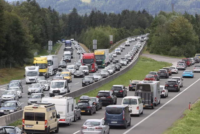 Baustellendschungel - Frächter warnen vor Chaos, fordern Koordination