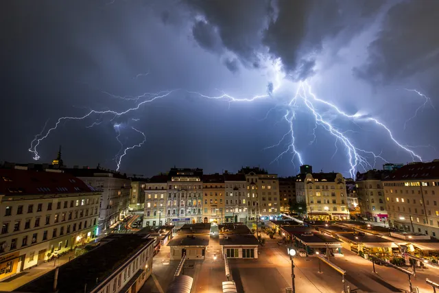 Karmelitermarkt ist erster energieautarker Markt Europas