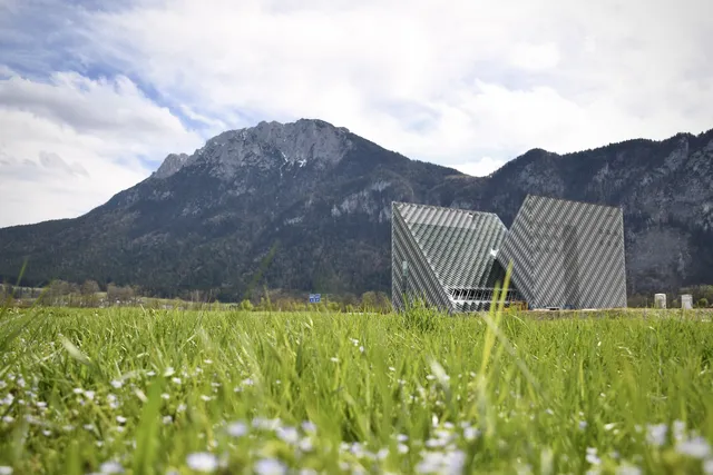 Neues Headquarter von Dynafit im bayrischen Kiefersfelden fertiggestellt